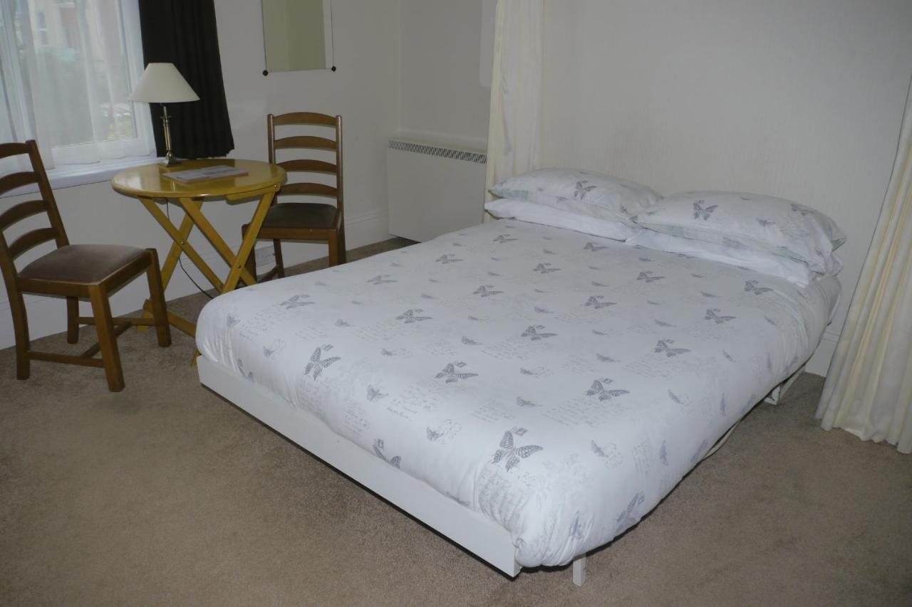 Broadshade Holiday Apartments Paignton Quarto foto